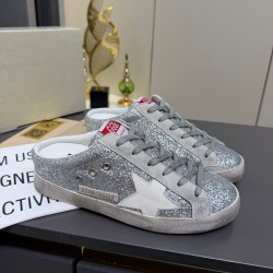 GGDB slippers