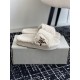 GGDB slippers