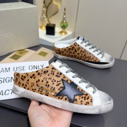 GGDB slippers