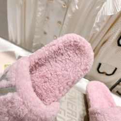 GGDB slippers