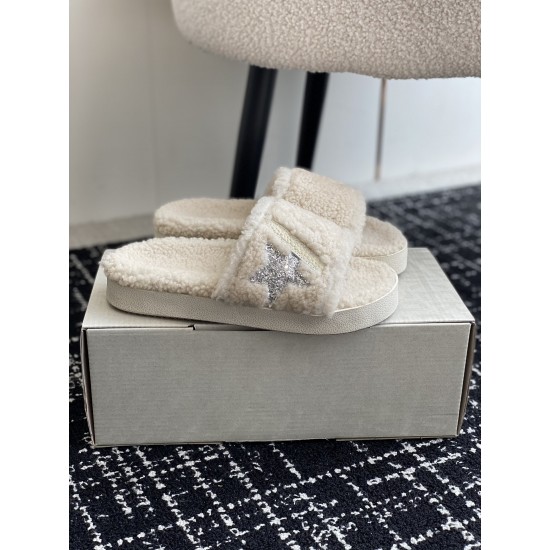 GGDB slippers