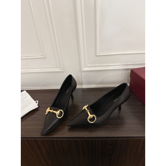 Gucci Fashion shoes Top Quality
Women 35-41