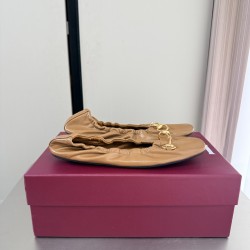 Gucci Fashion shoes Top Quality
Women 35-41