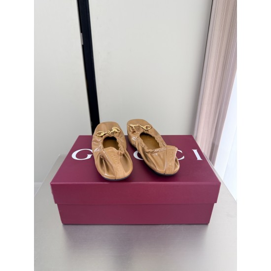 Gucci Fashion shoes Top Quality
Women 35-41