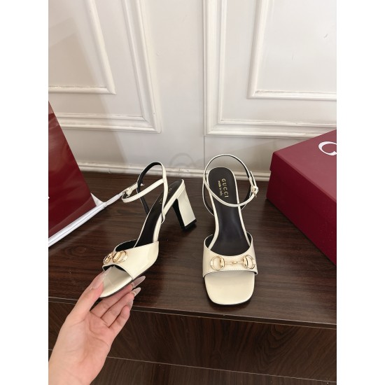Gucci Fashion shoes Top Quality
Women 35-41
