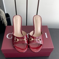 Gucci Fashion shoes Top Quality
Women 35-41