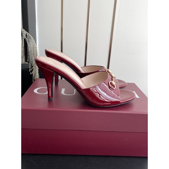 Gucci Fashion shoes Top Quality
Women 35-41