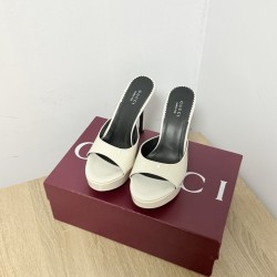 Gucci Fashion shoes Top Quality
Women 35-41