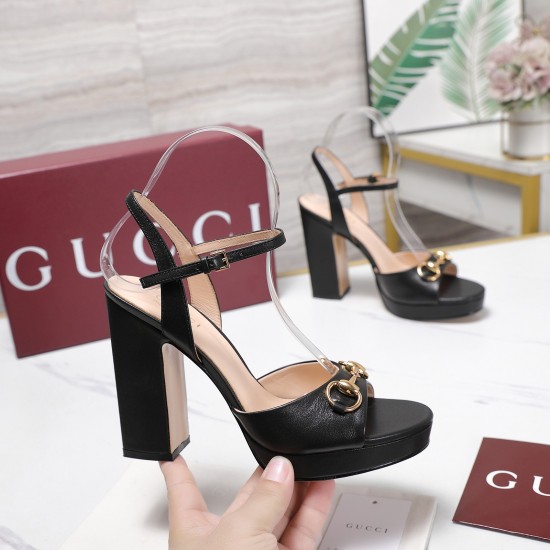 Gucci Fashion shoes Top Quality
Women 35-41