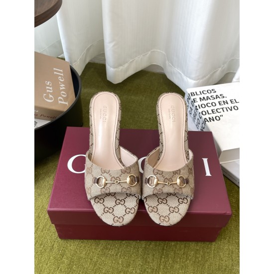 Gucci Fashion shoes Top Quality
Women 35-41