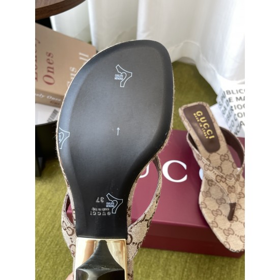 Gucci Fashion shoes Top Quality
Women 35-41