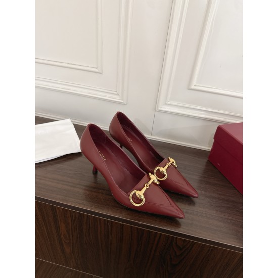 Gucci Fashion shoes Top Quality
Women 35-41