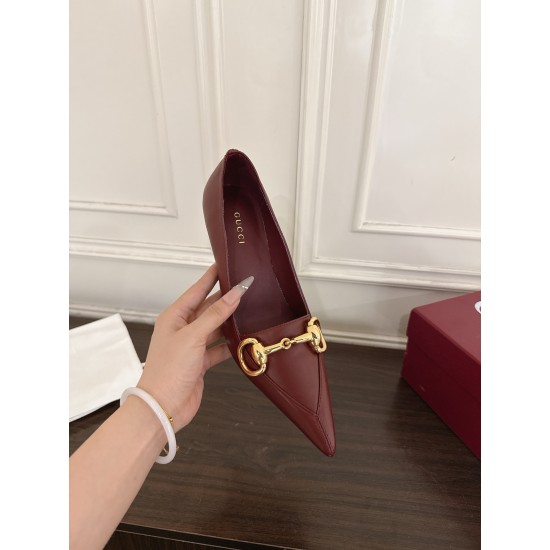 Gucci Fashion shoes Top Quality
Women 35-41