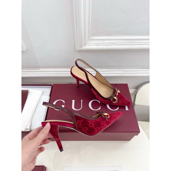 Gucci Fashion shoes Top Quality
Women 35-41