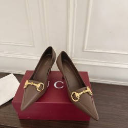 Gucci Fashion shoes Top Quality
Women 35-41