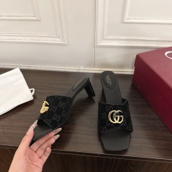 Gucci Fashion shoes Top Quality
Women 35-41