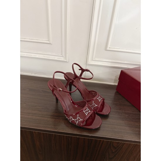 Gucci Fashion shoes Top Quality
Women 35-41