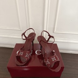 Gucci Fashion shoes Top Quality
Women 35-41