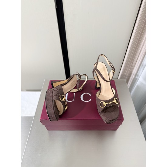 Gucci Fashion shoes Top Quality
Women 35-41