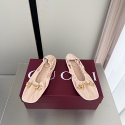 Gucci Fashion shoes Top Quality
Women 35-41