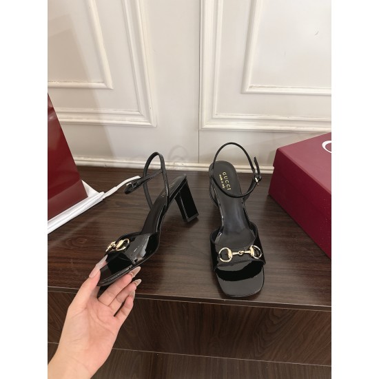 Gucci Fashion shoes Top Quality
Women 35-41