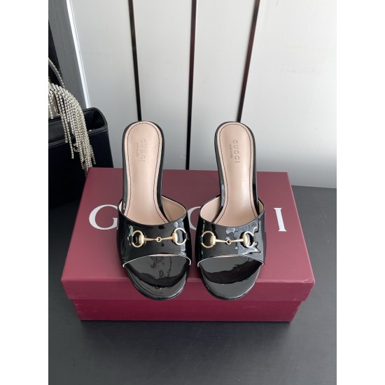 Gucci Fashion shoes Top Quality
Women 35-41