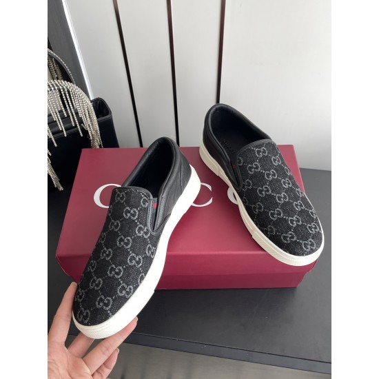 Gucci Skate Shoes Top Quality
Women 35-41
men 3-45
