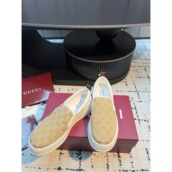 Gucci Skate Shoes Top Quality
Women 35-41
men 3-45