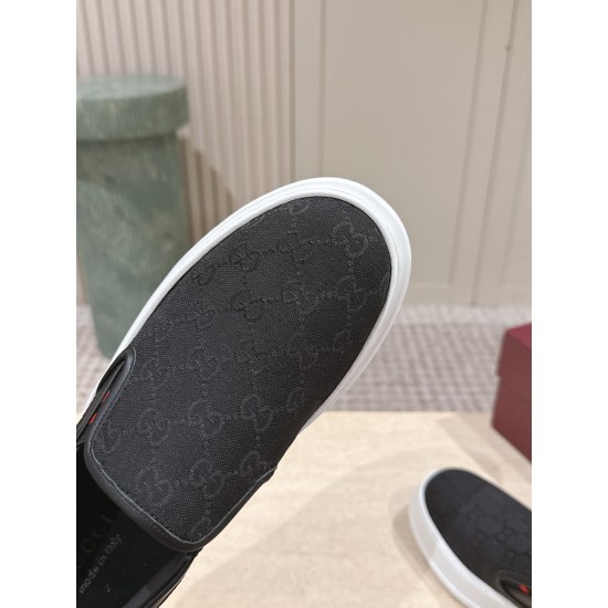 Gucci Skate Shoes Top Quality
Women 35-41
men 3-45