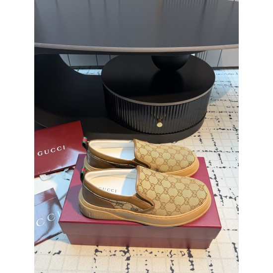 Gucci Skate Shoes Top Quality
Women 35-41
men 3-45