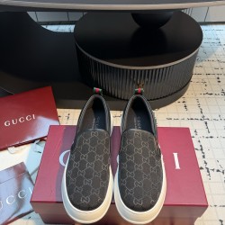 Gucci Skate Shoes Top Quality
Women 35-41
men 3-45