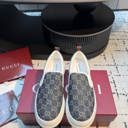 Gucci Skate Shoes Top Quality
Women 35-41
men 3-45