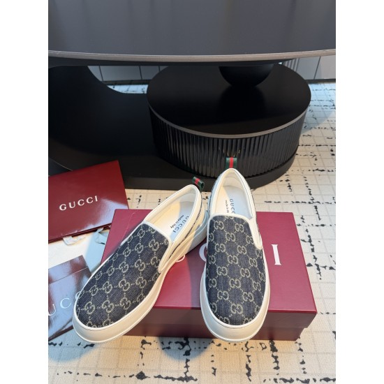 Gucci Skate Shoes Top Quality
Women 35-41
men 3-45