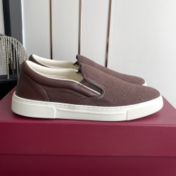 Gucci Skate Shoes Top Quality
Women 35-41
men 3-45