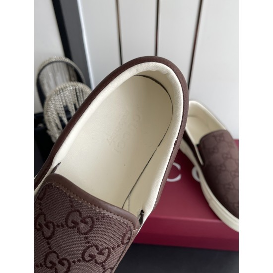 Gucci Skate Shoes Top Quality
Women 35-41
men 3-45