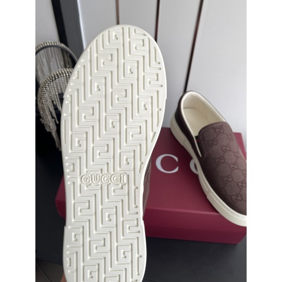 Gucci Skate Shoes Top Quality
Women 35-41
men 3-45