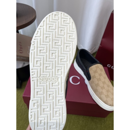 Gucci Skate Shoes Top Quality
Women 35-41
men 3-45