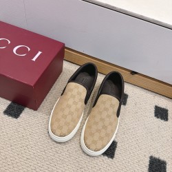 Gucci Skate Shoes Top Quality
Women 35-41
men 3-45