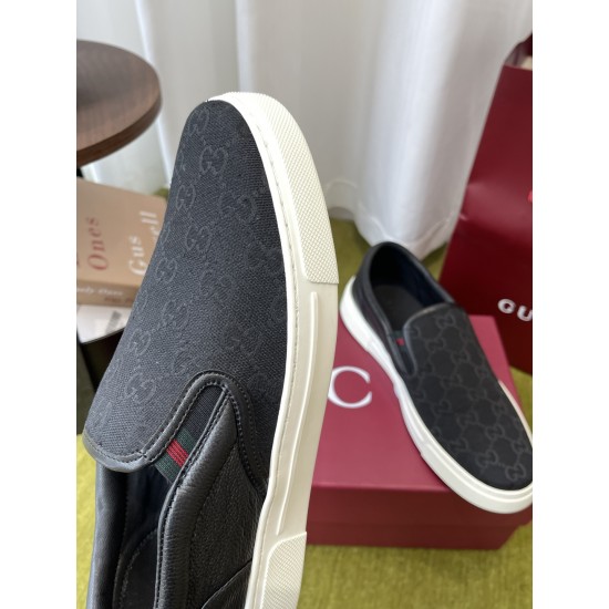 Gucci Skate Shoes Top Quality
Women 35-41
men 3-45