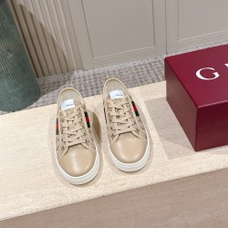 Gucci Skate Shoes Top Quality
Women 35-41
men 3-45