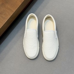 Gucci Skate Shoes Top Quality
Women 35-41
men 3-45