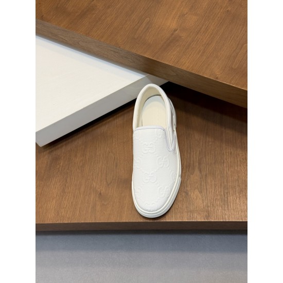 Gucci Skate Shoes Top Quality
Women 35-41
men 3-45