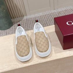 Gucci Skate Shoes Top Quality
Women 35-41
men 3-45
