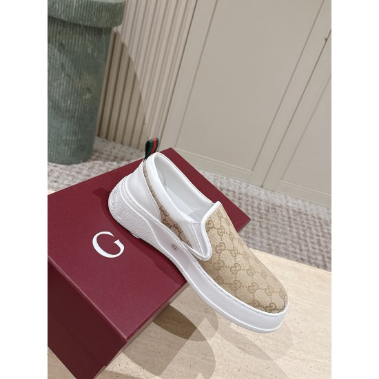 Gucci Skate Shoes Top Quality
Women 35-41
men 3-45