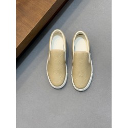 Gucci Skate Shoes Top Quality
Women 35-41
men 3-45