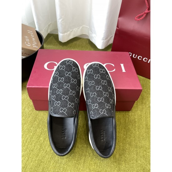 Gucci Skate Shoes Top Quality
Women 35-41
men 3-45