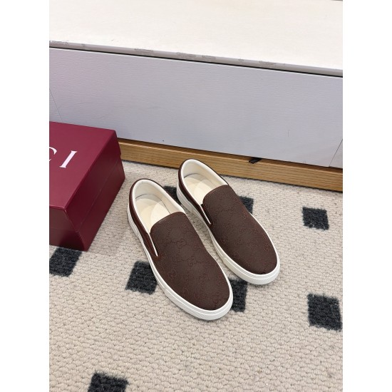 Gucci Skate Shoes Top Quality
Women 35-41
men 3-45