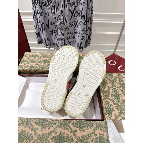 Gucci Skate Shoes Top Quality
Women 35-41
men 3-45