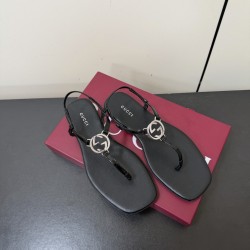 Gucci slippers
