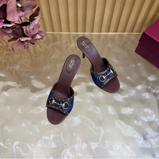 Gucci slippers